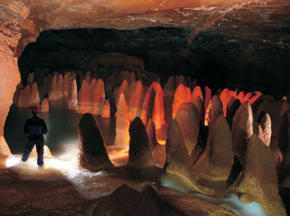 Galeria dos Cones Cavernas do Desidério na Bahia Galeria dos Cones Cavernas do Desiderio