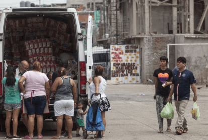 BAIXA RENDA: 15% vive em extrema pobreza na Argentina