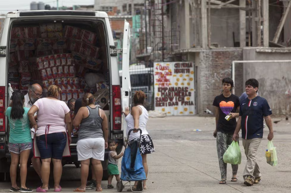 BAIXA RENDA: 15% vive em extrema pobreza na Argentina