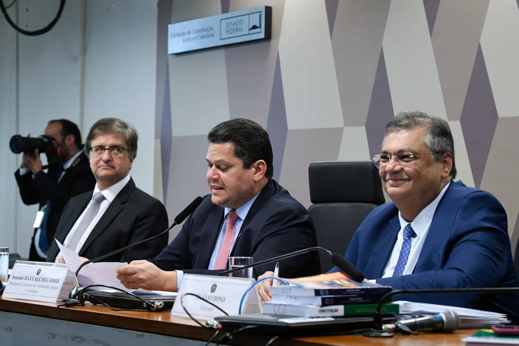 Como foi a sabatina de Flávio Dino e Paulo Gonet na CCJ do Senado