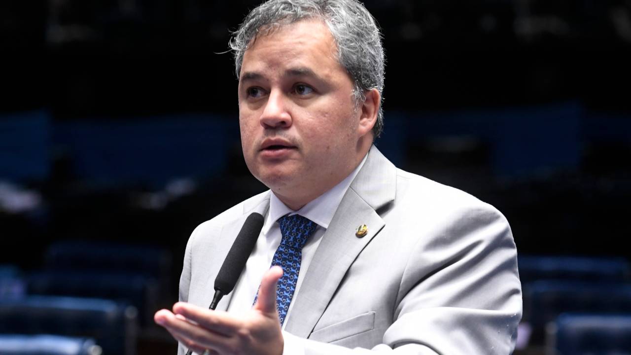 Senador Efraim Filho (União-PB)