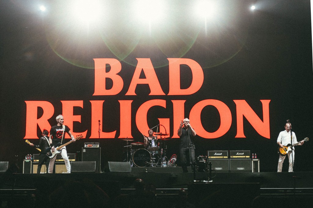 A banda Bad Religion faz show no Primavera Sound, em São Paulo, em 03/12/2023