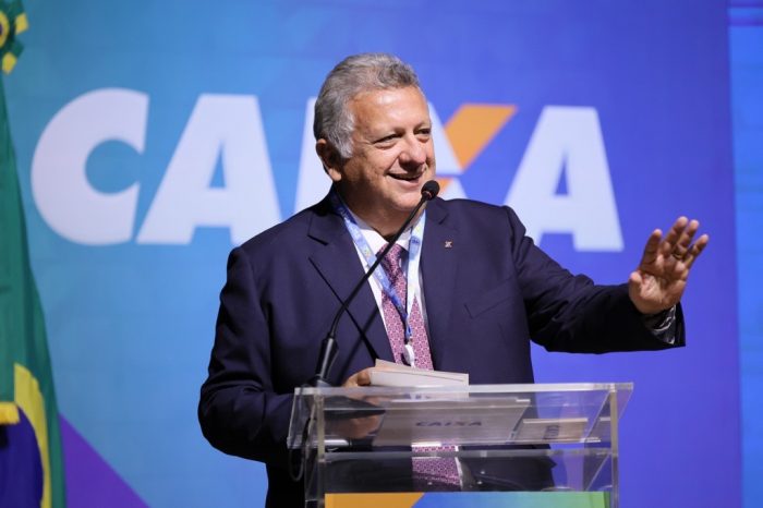 Carlos Vieira tomou posse como presidente da Caixa Econômica Federal no dia 9 de novembro