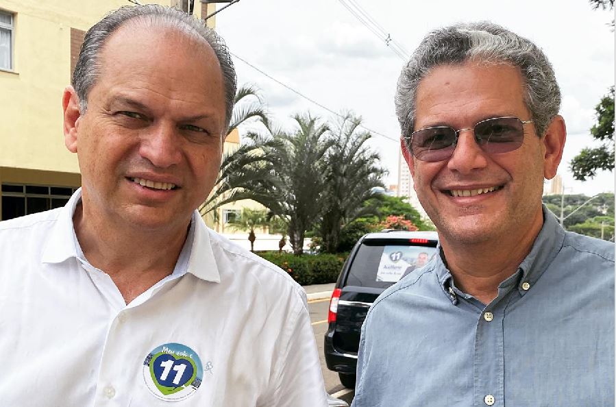 Irmão de ex-ministro é franco favorito na terceira maior cidade do Paraná