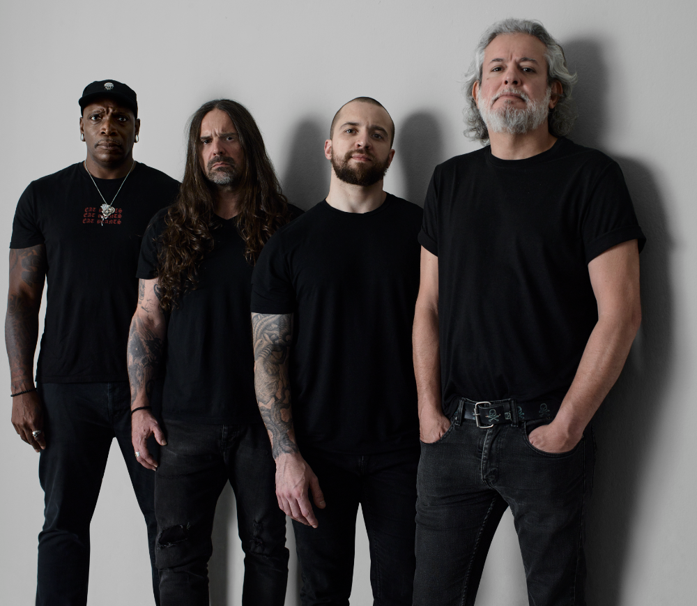 Screenshot 2023-12-08 125501 Sepultura anuncia fim da banda e turnê de despedida em 2024