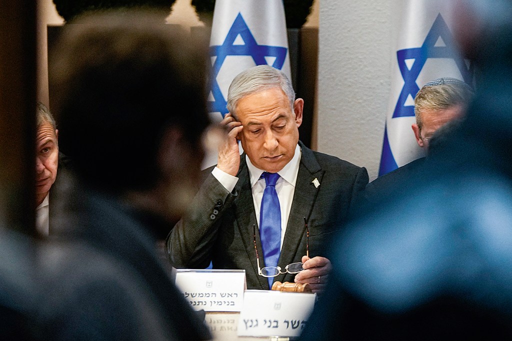 ACUADO - Netanyahu: sustentado pela guerra