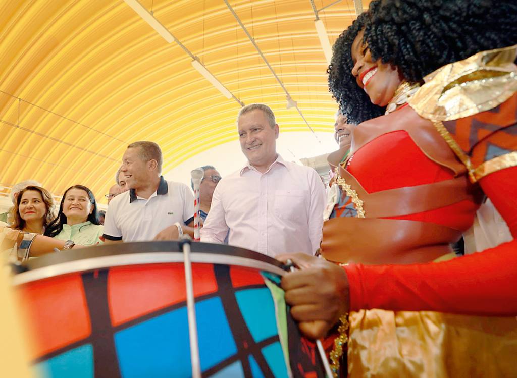 1D-(2)-53422336733_6f62df9156_o.jpg CORRERIA - Rui Costa, no metrô em Salvador: ministro coordena os investimentos pelo país