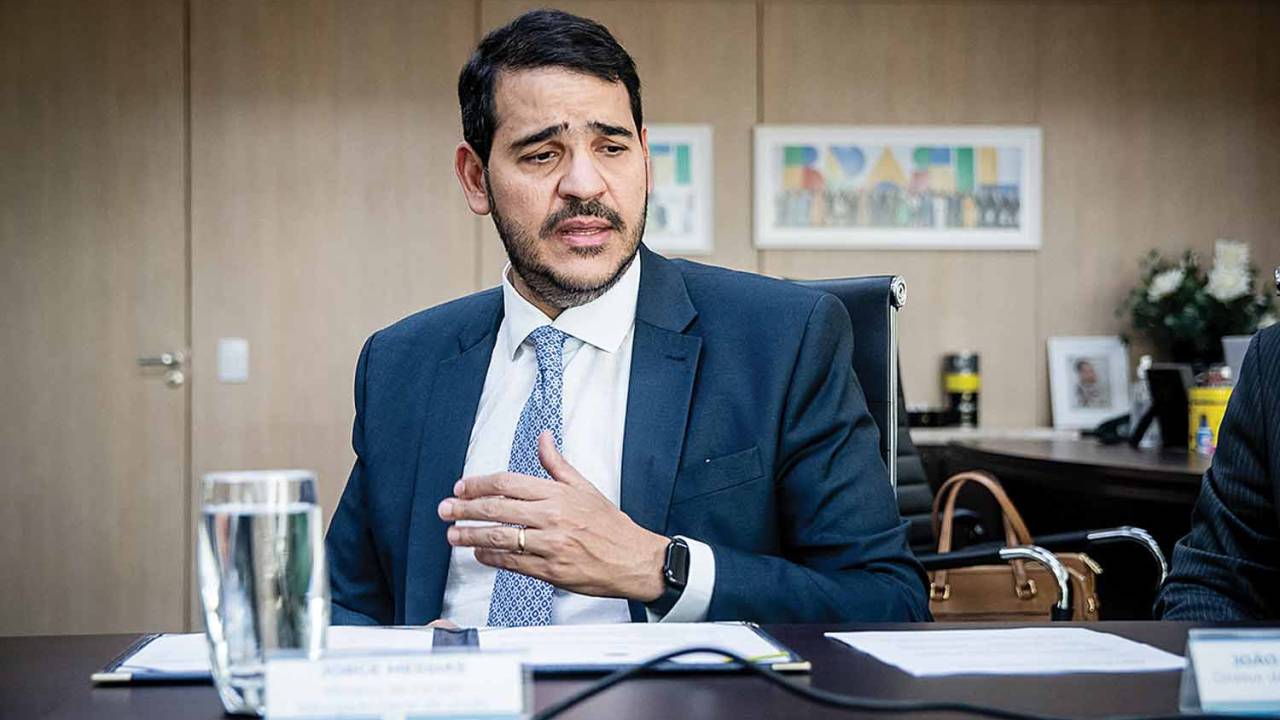 MEDIADOR - Messias, da AGU: perfil moderado para reconstruir pontes
