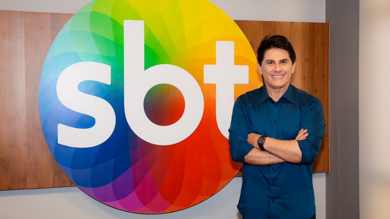 O jornalista Cesar Filho recém-contratado de volta pelo SBT