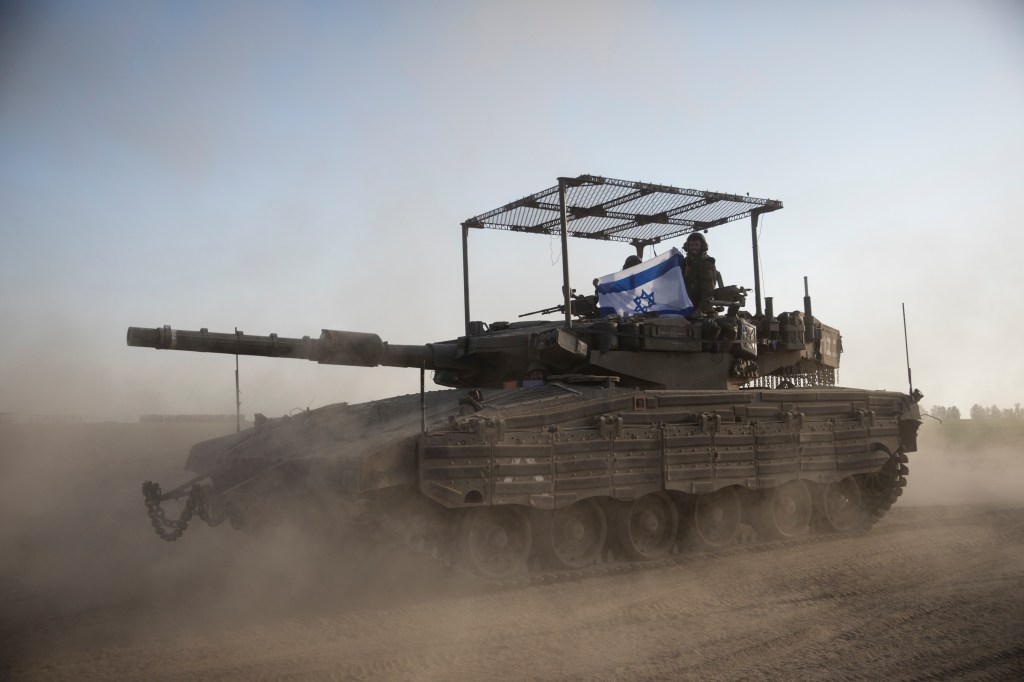 Soldados israelenses avançam na fronteira com a Faixa de Gaza. 21/01/2023