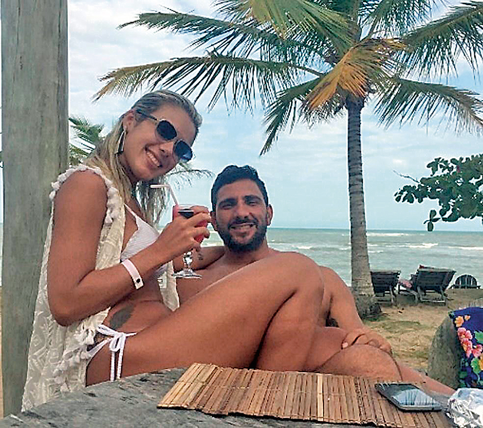 VIUVA_ADRIANO-NOBREGA-JULIA-LOTUFO-1.jpg ACUSAÇÃO - Júlia Lotufo: “Meu marido foi envolvido numa conspiração”