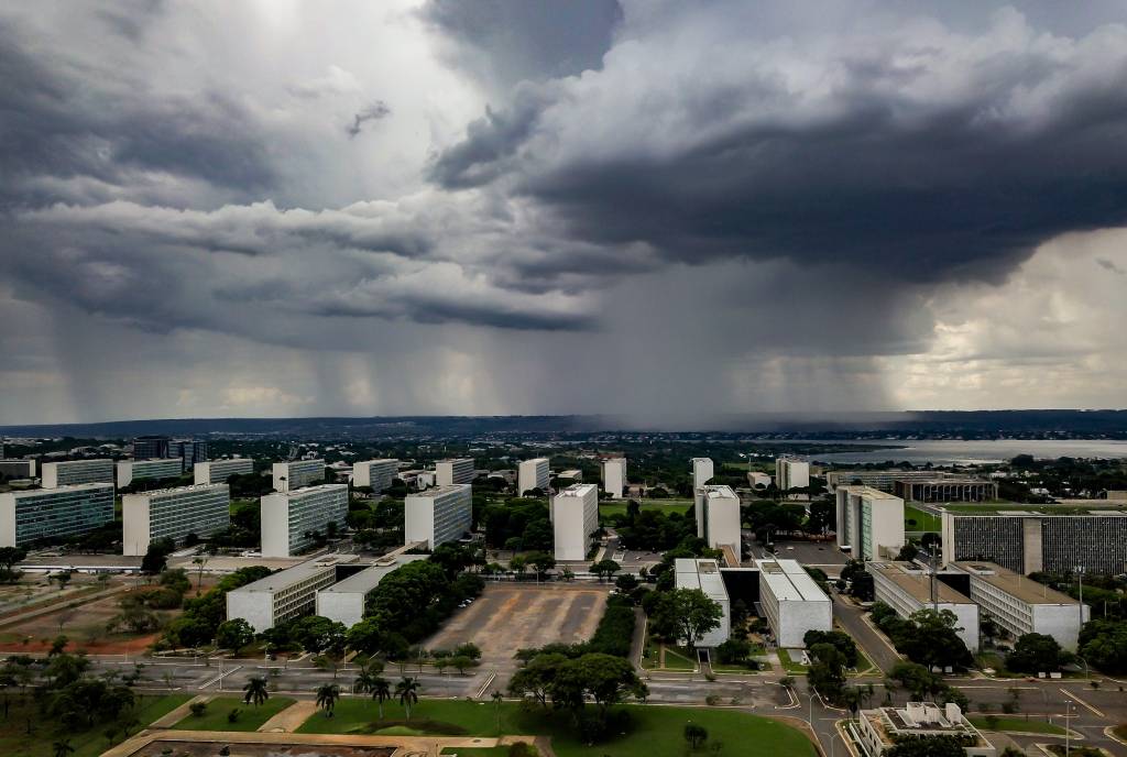 Governo Lula expulsou 483 servidores por irregularidades em 2023