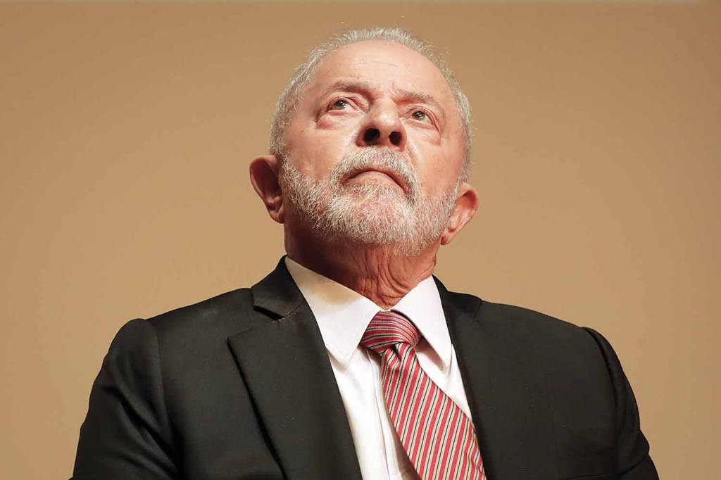 efespfifteen550943.jpg ELE NÃO QUERIA - Lula: a missão de paz falhou, apesar do argumento usado pelo presidente