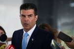 O governador do Pará, Helder Barbalho, fala à imprensa no Palácio do Planalto