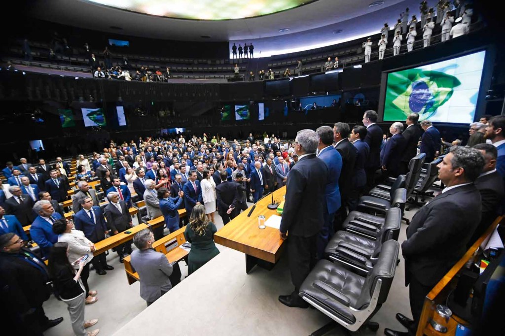 ENREDO - Congresso: depois de um ano, as relações entre os poderes estão bem menos amistosas