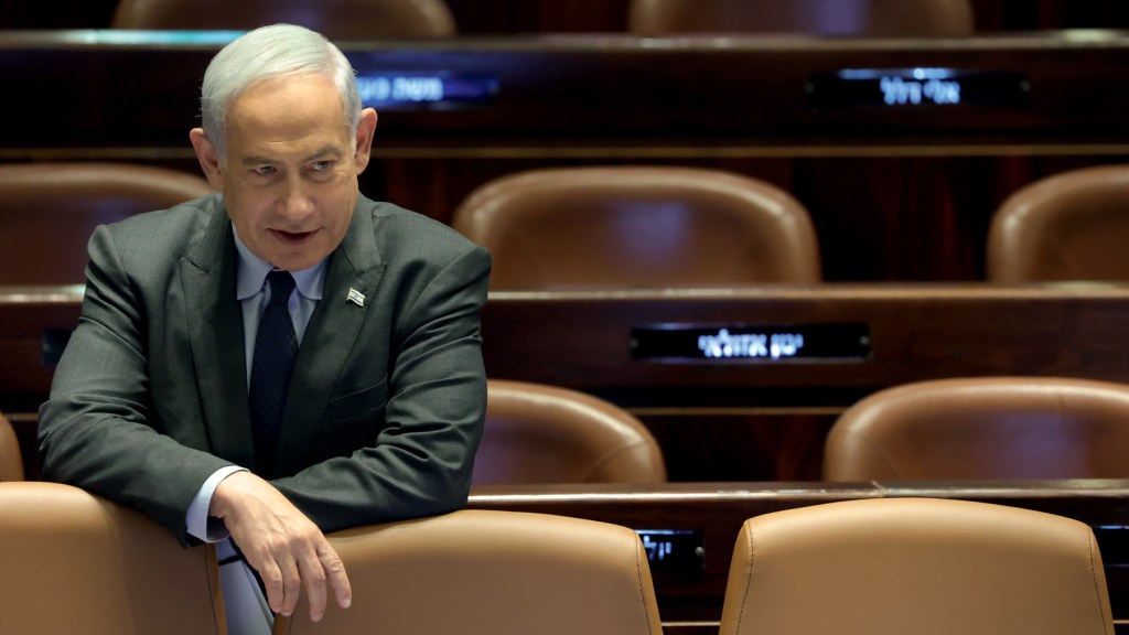 SEM SAÍDA - Netanyahu: postura inflexível sofre críticas externas e internas