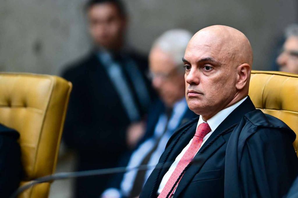 2485660_fotoarena.jpg INQUÉRITO - Moraes: delação de Mauro Cid deu impulso à apuração dos crimes
