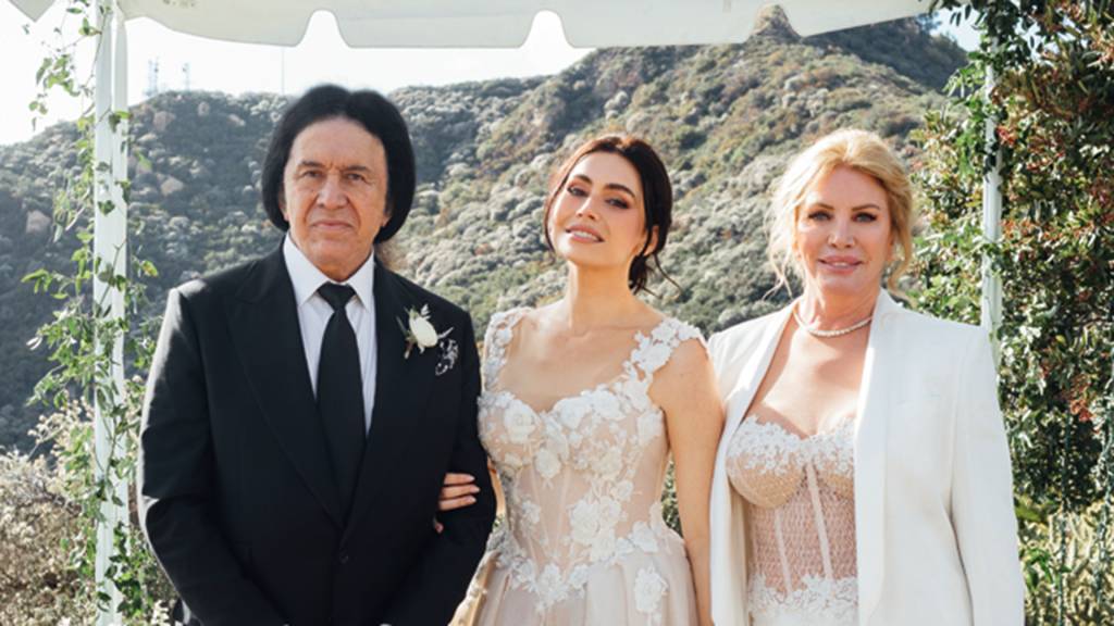 GettyImages-1469266895.jpg HOMEM DE FAMÍLIA - Com a filha e a esposa: vida pessoal exposta na TV