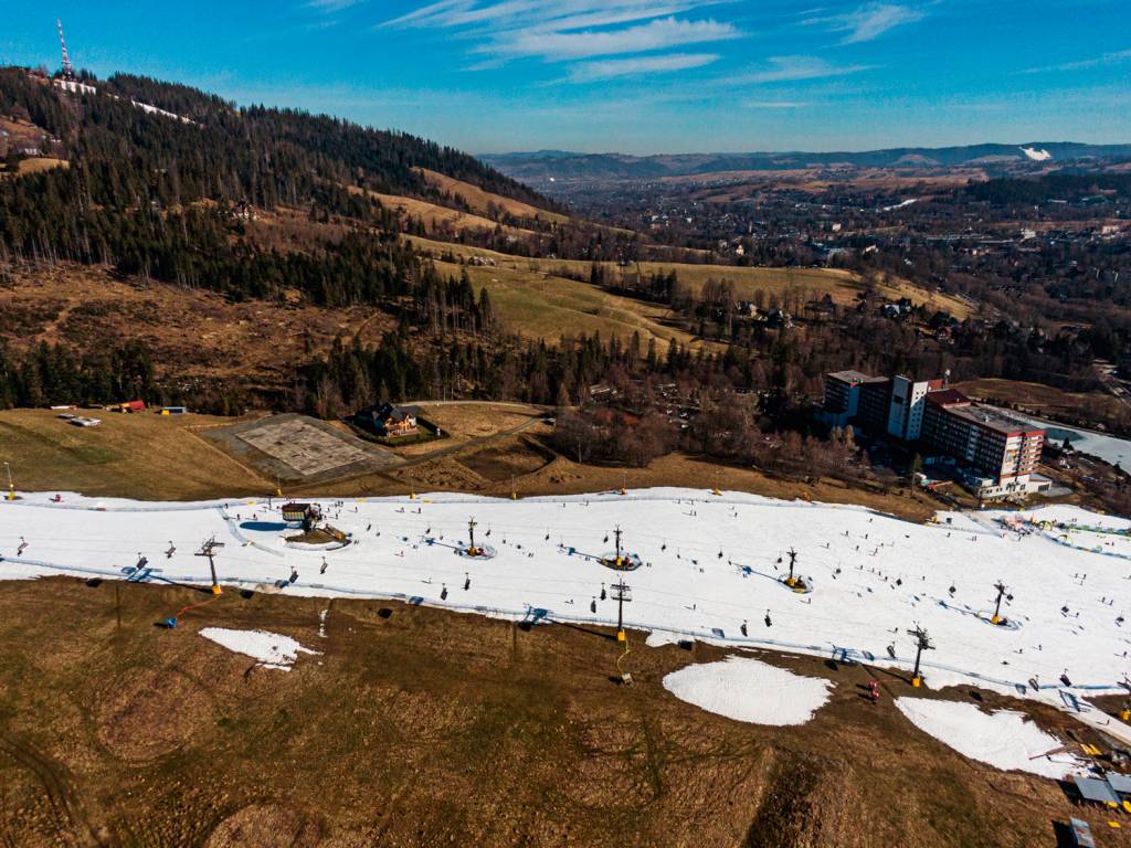 GettyImages-2010322894.jpg EXPANSÃO - Zakopane, na Polônia: o preocupante degelo atinge até os Cárpatos, ao leste