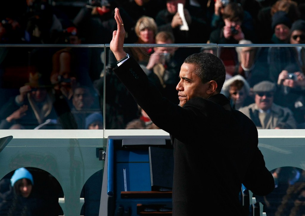 A VOZ DO LÍDER - Obama, o primeiro presidente negro dos EUA: “Criticar o outro o tempo todo não é ativismo”