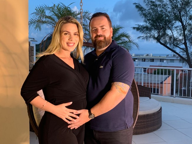 Leniel e a nova mulher, Larysse Borel, grávida de 6 meses: Valentina pode nascer no mesmo dia do aniversário de Henry