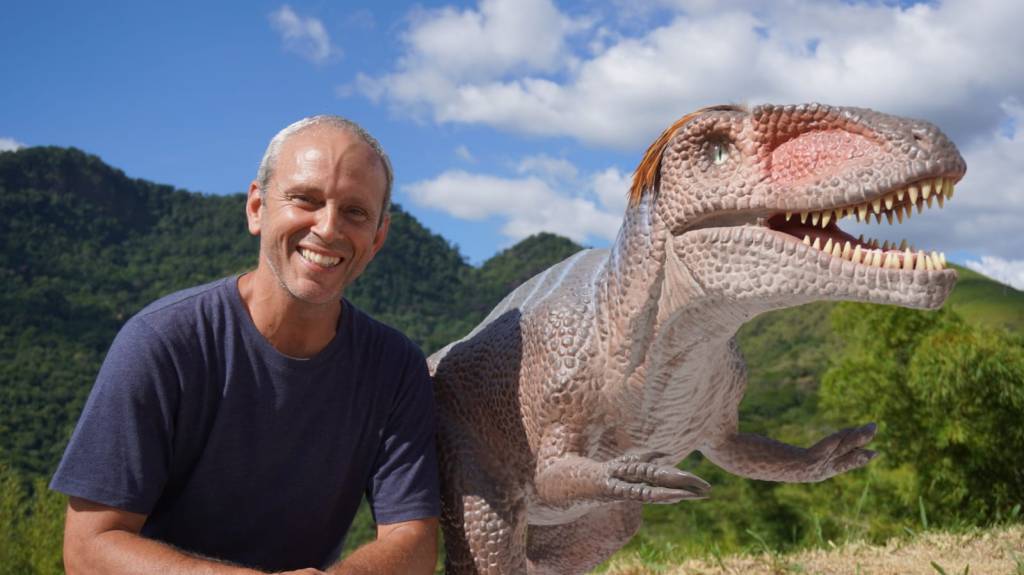 O empresário que levou dinossauros – e turistas – ao interior do Rio
