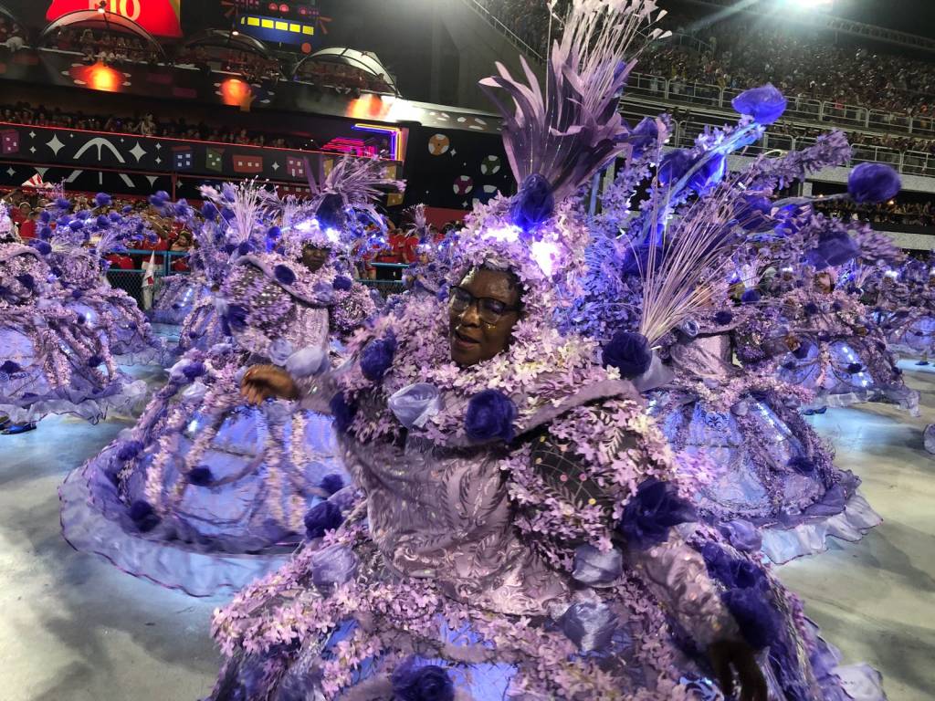 Porto da Pedra leva baianas ‘hightech’ para a avenida