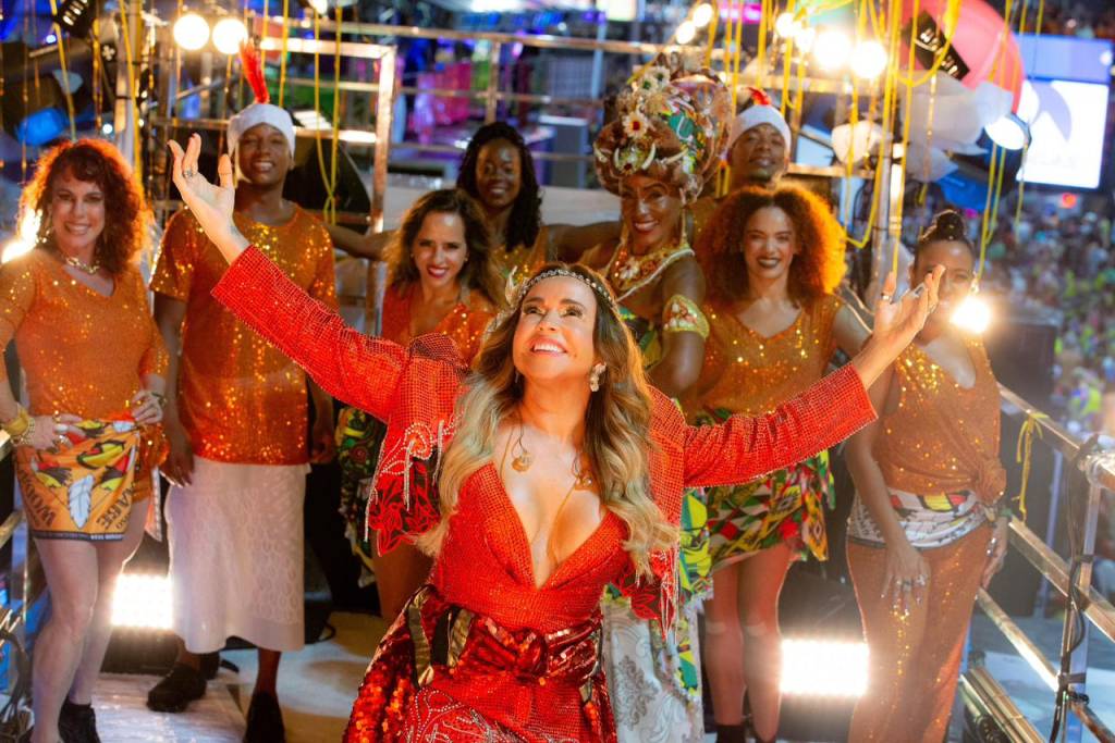 O pedido de casamento de diretor de TV em trio de Daniela Mercury