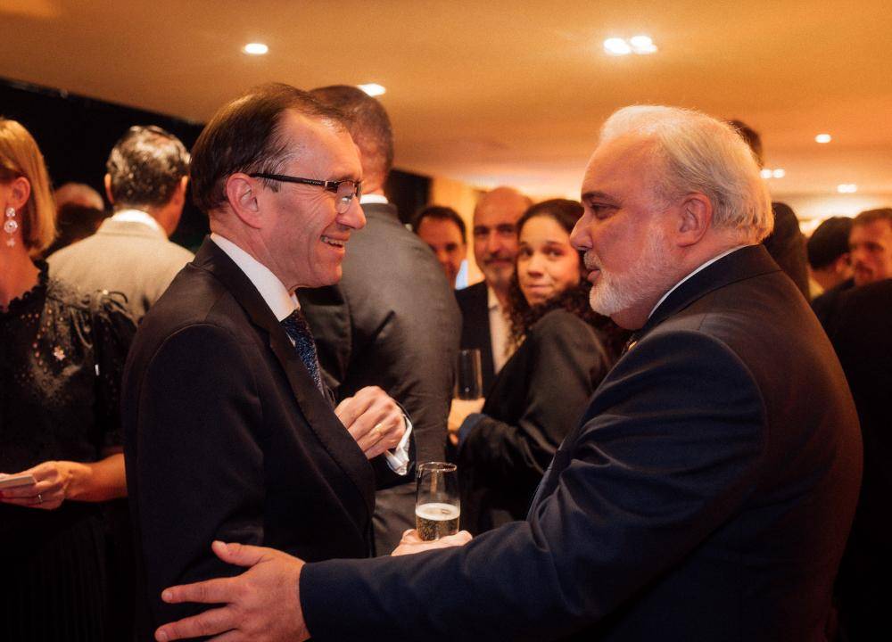 O ministro das Relações Exteriores da Noruega, Espen Barth Eide, e o presidente da Petrobras, Jean Paul Prates, nesta terça-feira, no Rio de Janeiro