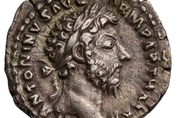 marcus-aurelius-silver-denarius-side-1