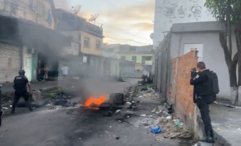 Operação conjunta das polícias Civil e Militar mira favelas dominadas pelo Comando Vermelho