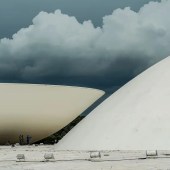 Assessora da presidência da Câmara é alvo de operação contra desvio de emendas