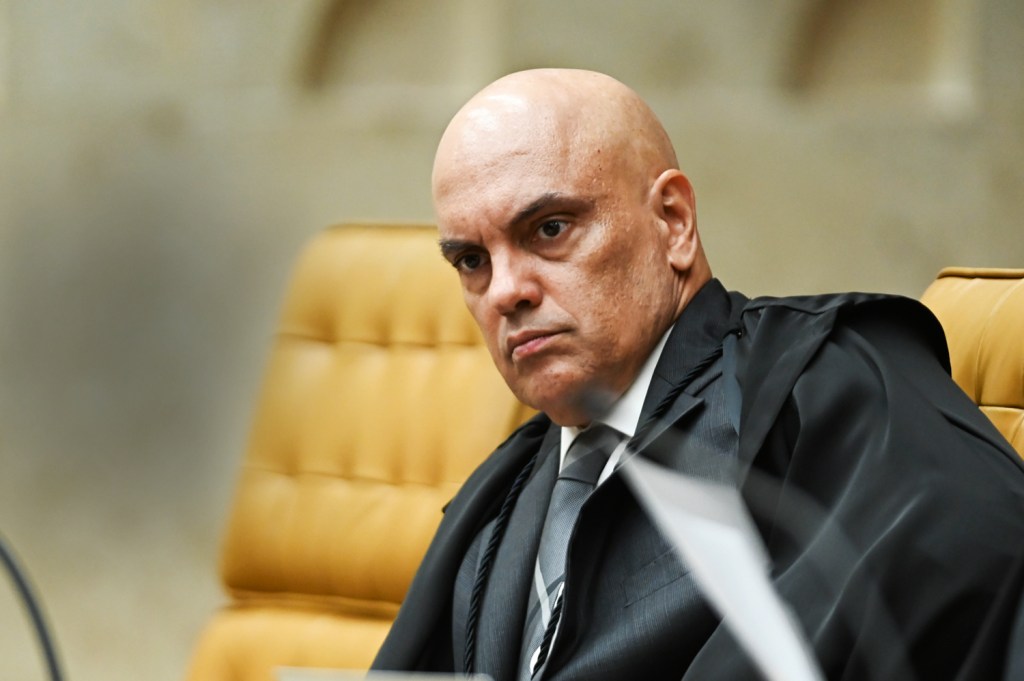NA MIRA - Alexandre de Moraes: o ministro do Supremo era o alvo principal das medidas de exceção