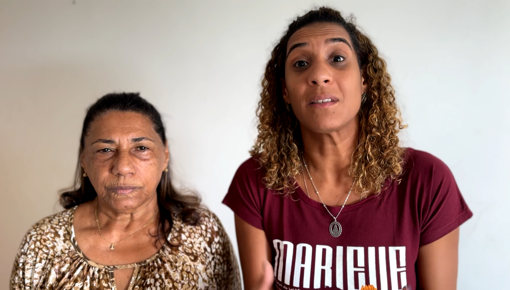 A mãe de Marielle Franco, Marinete, e a ministra da Igualdade Racial Anielle Franco, irmã da ex-vereadora