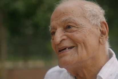 O ambientalista indiano Satish Kumar, no documentário "Amor Radical", dirigido por Julio Hey.