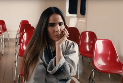 A cantora Wanessa Camargo em cena do clipe 'Quem é Você?'