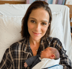 Ap&oacute;s sexto filho, mulher de Juliano Cazarr&eacute; reclama de &lsquo;caos&rsquo; em casa