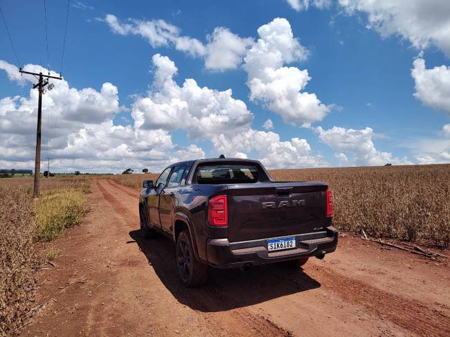 Ram Rampage R/T no interior de São Paulo -