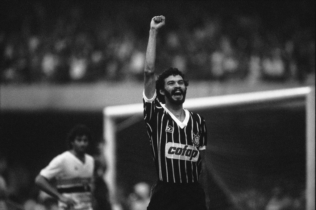 Sócrates dará nome a rua francesa diante das Olimpíadas de Paris