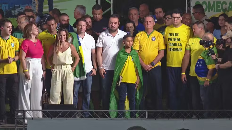 Bolsonaro em evento na quadra da Mocidade Independente de Padre Miguel -