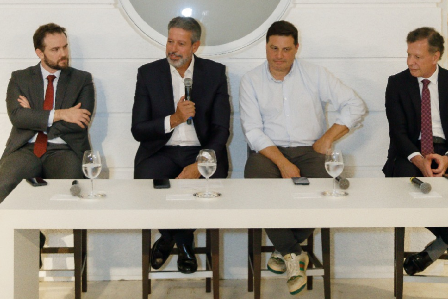Dario Durigan, Arthur Lira, Sandro Alex e João camargo