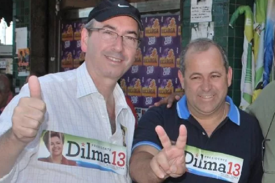O ex-deputado federal Eduardo Cunha (MDB-RJ) e o ex-deputado estadual Domingos Brazão (MDB-RJ) manifestando apoio à campanha de reeleição de Dilma Rousseff (PT), em 2014