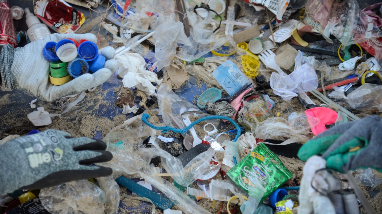 Coleta de lixo: licitação de R$ 1,9 bilhão em Teresina é suspensa pelo TCE