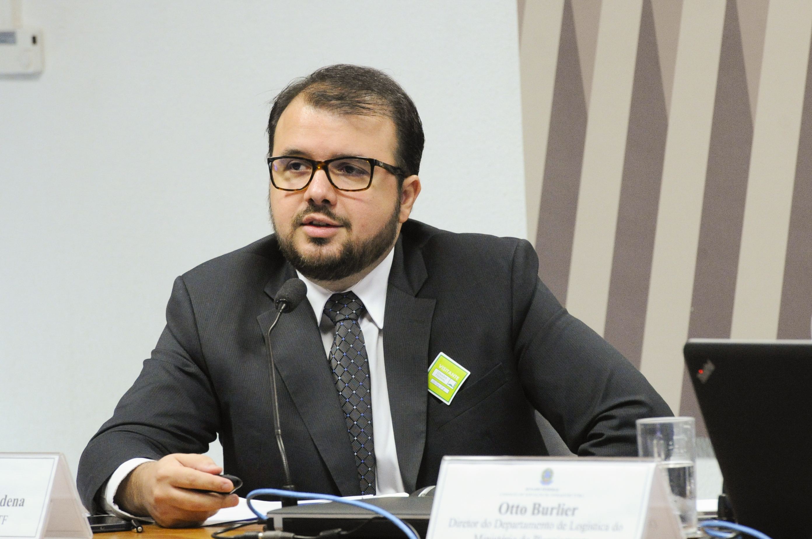 O advogado Regis Anderson Dudena, nomeado nesta segunda-feira secretário de Prêmios e Apostas do Ministério da Fazenda, durante audiência pública no Senado em 2018