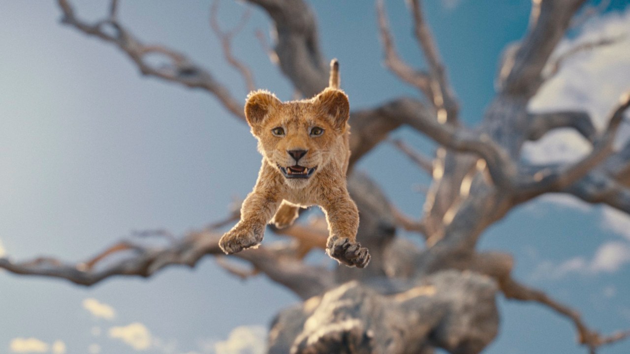 Filme acompanha aventuras de infância do monarca felino Mufasa