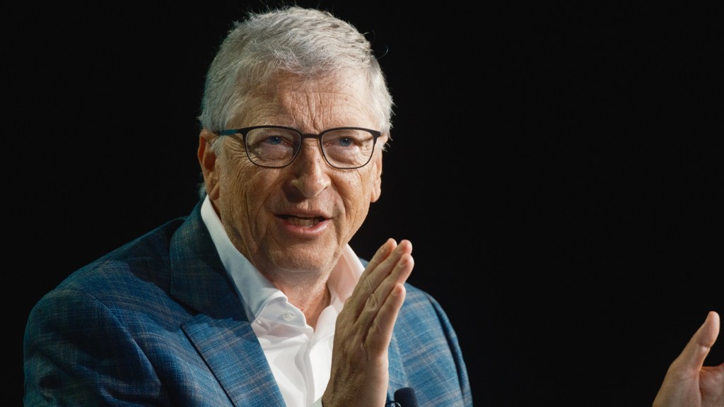NOVO MODELO - Bill Gates: investimento em usinas menores