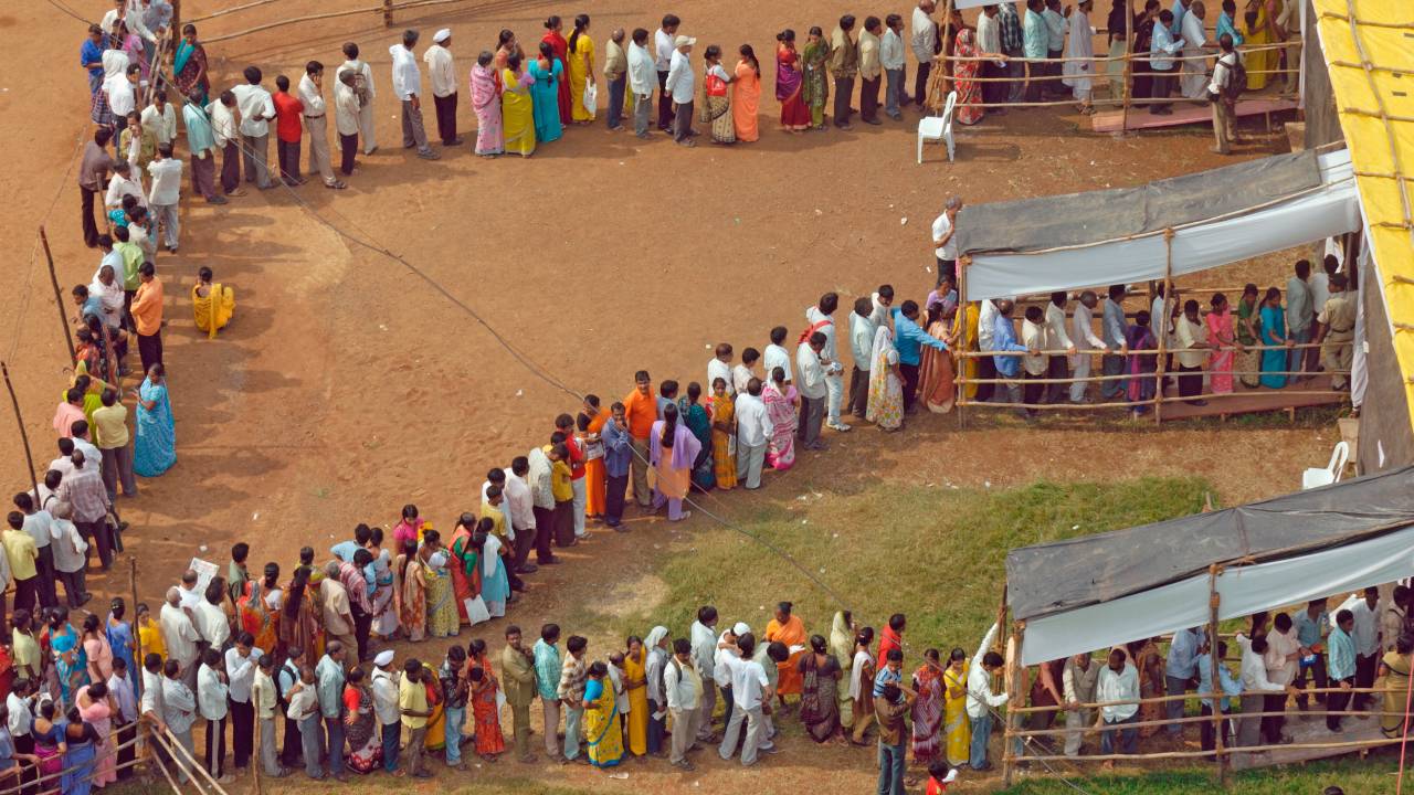 AUM 2368- Voters queued up to cast their vote in Bombay now Mumbai during the Assembly election held in Maharashtra ; India 13-10-2009.
