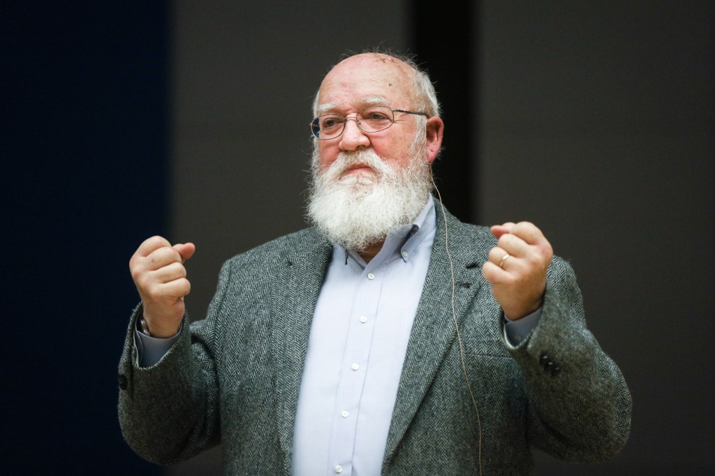 IDEIA - Daniel Dennett: “Deus é um nome para a beleza do universo”