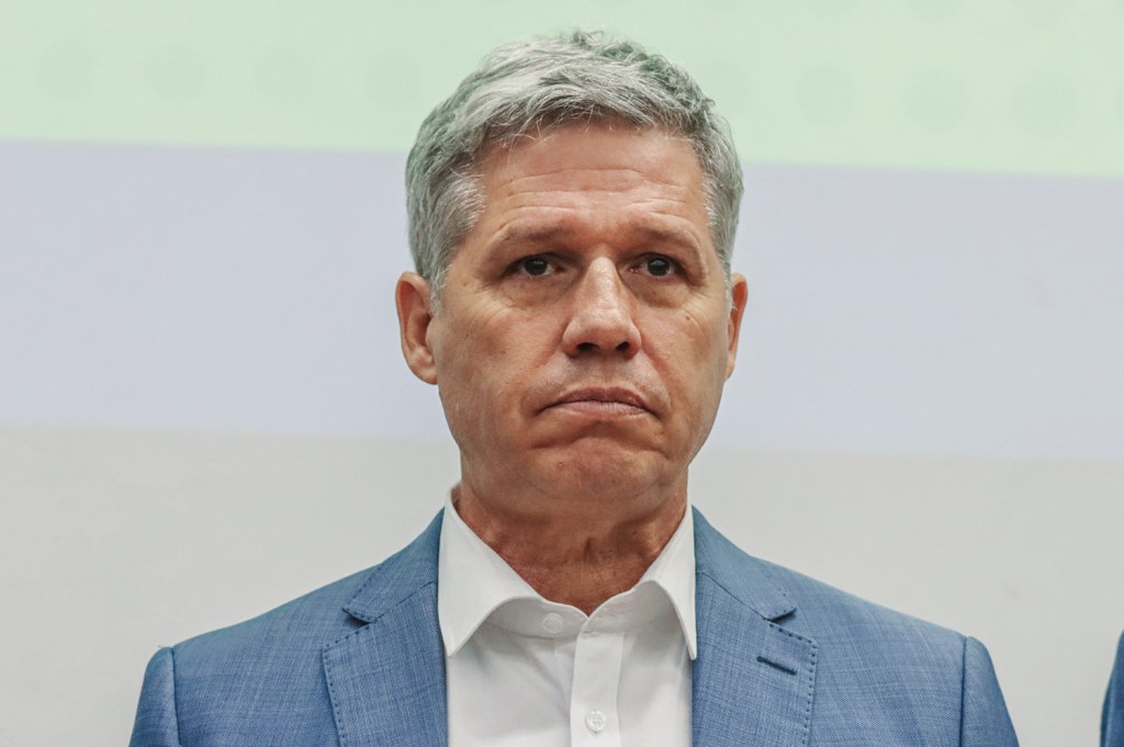 TRAPALHADA - Teixeira: demissão de primo de Lira acirrou ânimos no Congresso