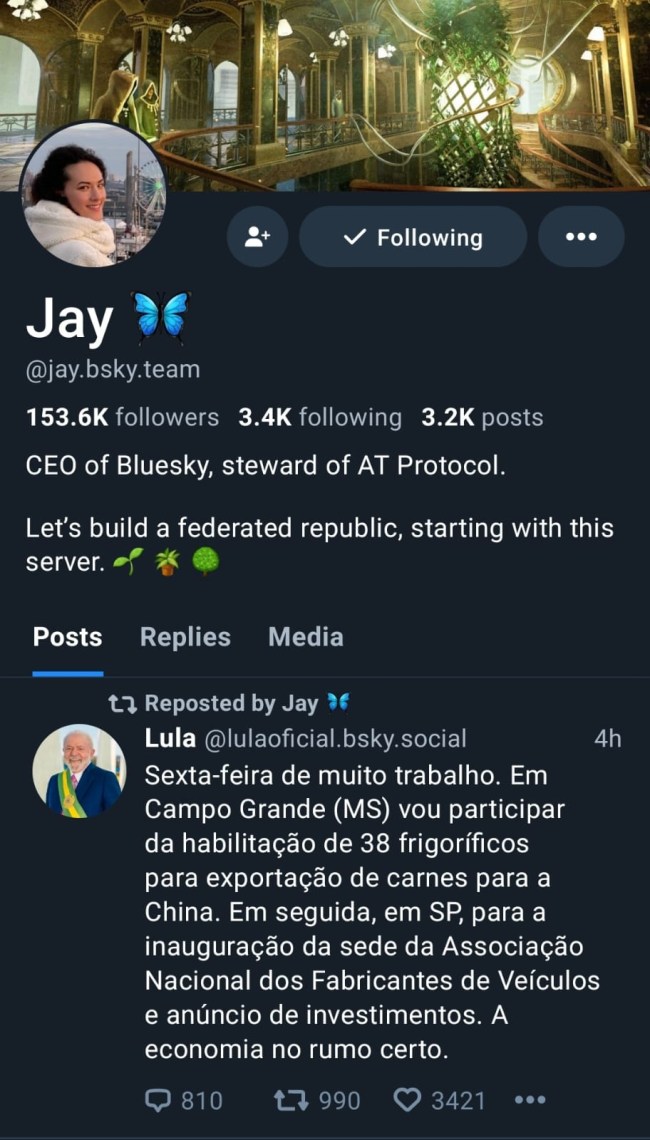 A CEO e fundadora do Bluesky, Jay Graber, compartilha a primeira publicação do presidente Luiz Inácio Lula da Silva na rede social